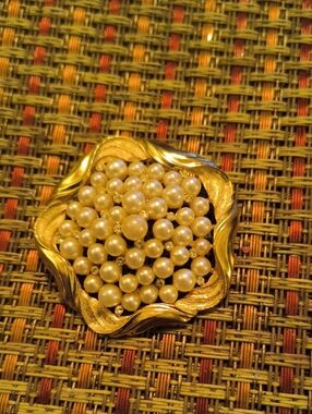 Trifari Gold-Tone Brooch with Pearl Cluster